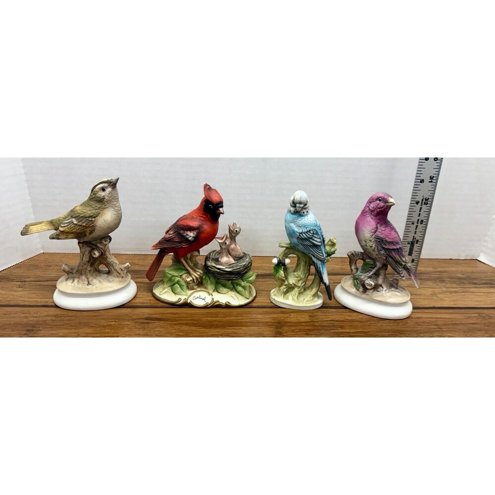 Lot Of (4) Vintage Lefton Porcelain Birds Parakeet Cardinal Kinglet Finch KW3505